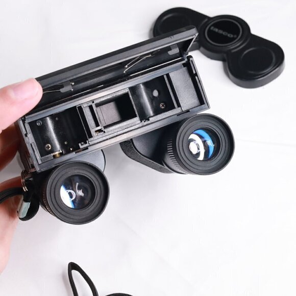 James Bond For Your Eyes Only (1981) Tasco Binoculars + Camera - Picture 7 of 13